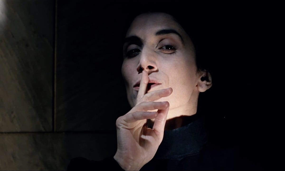 No. 005 - 'The Hours: A Square Film' by Antoinetta Angelidi (1995)